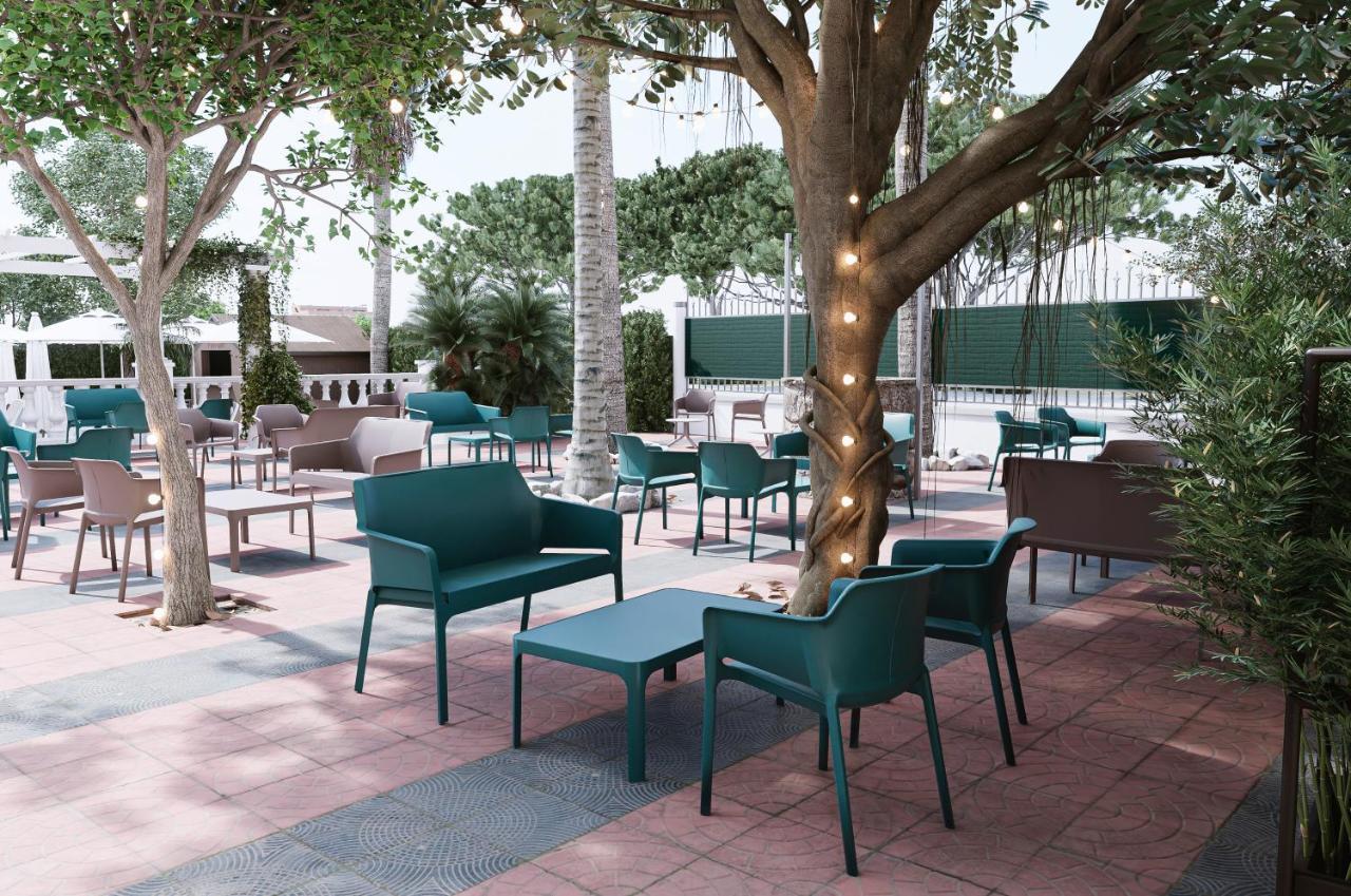 Aparthotel Bamblue Boutique Pineda de Mar