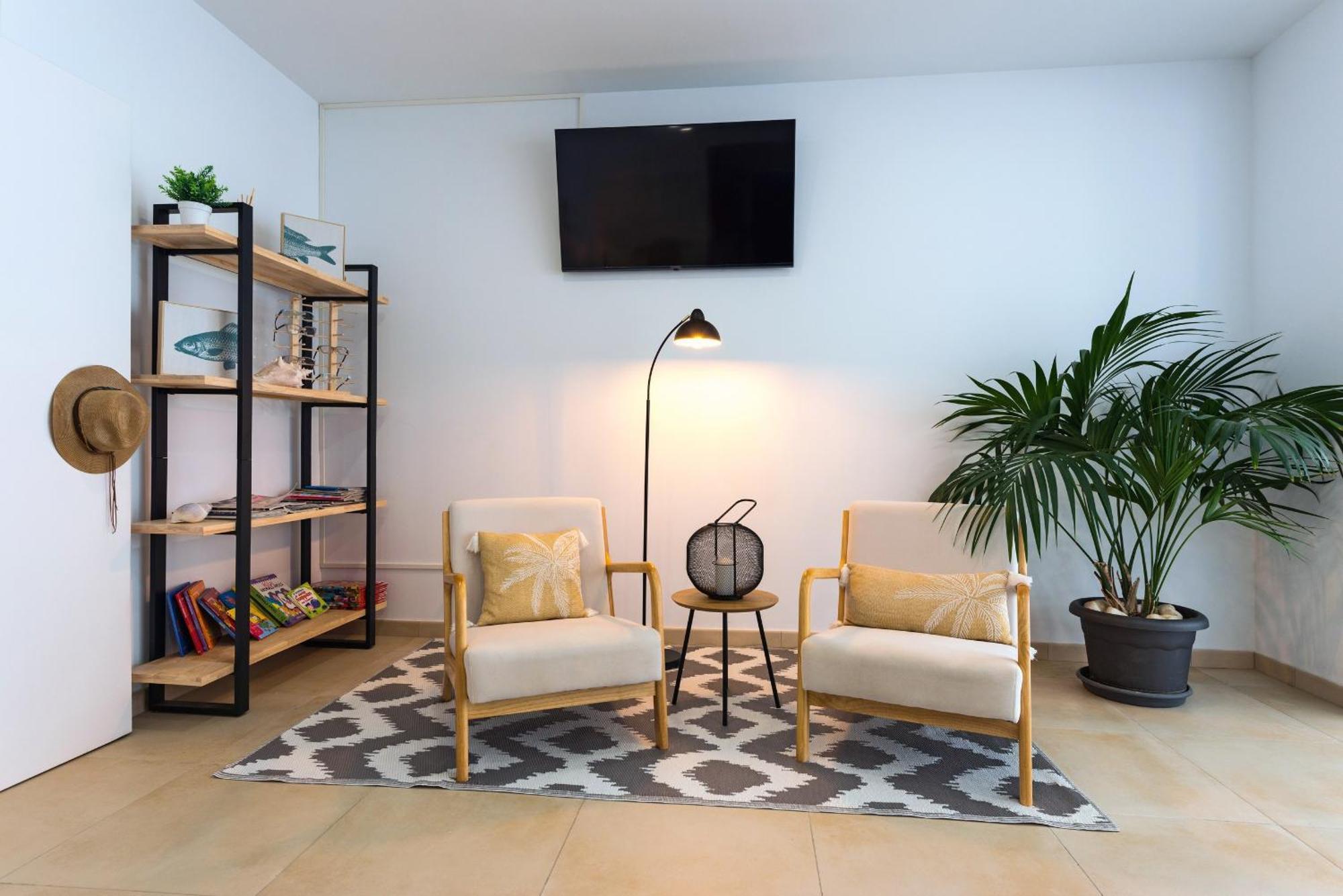 Aparthotel Bamblue Boutique Pineda de Mar