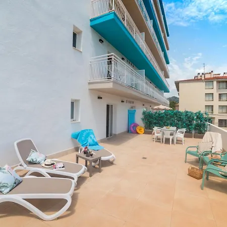 Bamblue Boutique Apartments Pineda De Mar Exterior foto