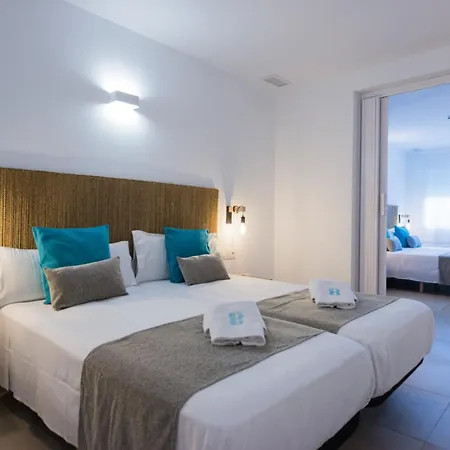 Bamblue Boutique Apartments Pineda De Mar Exterior foto