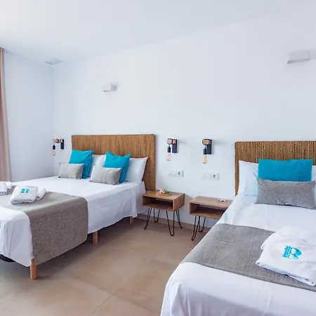 Bamblue Boutique Apartments Pineda De Mar Exterior foto