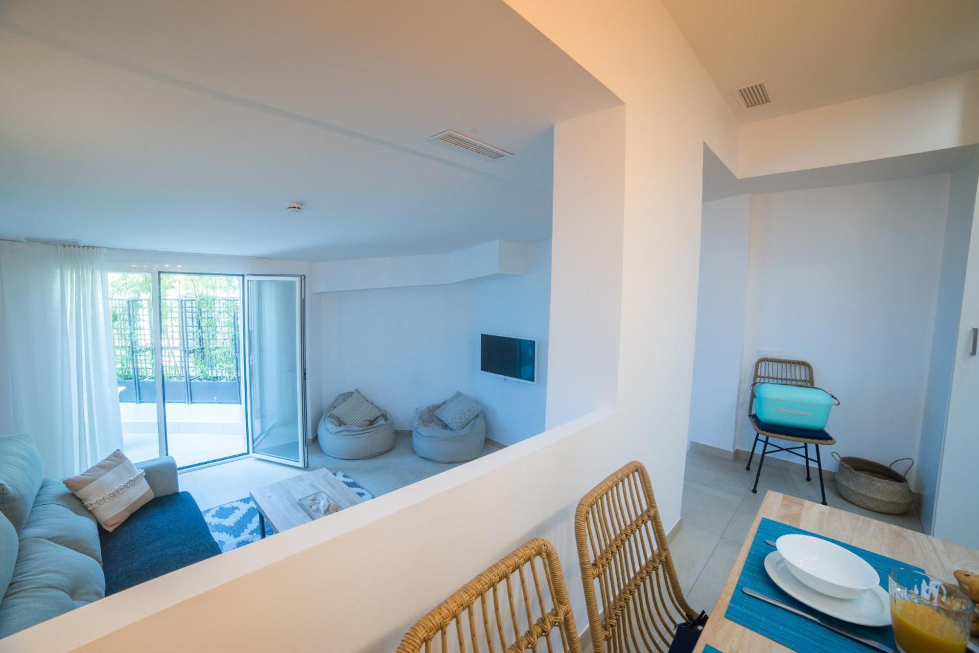 Aparthotel Bamblue Boutique Pineda de Mar