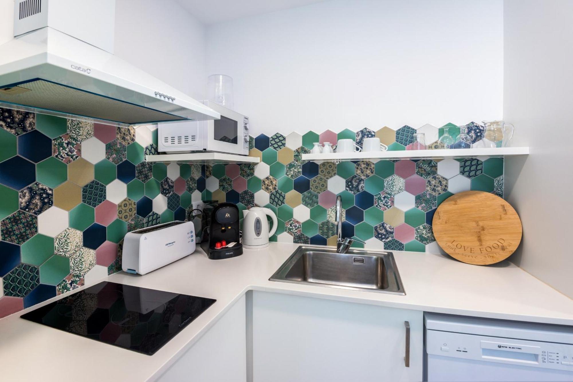 Bamblue Boutique Aparthotel 3*