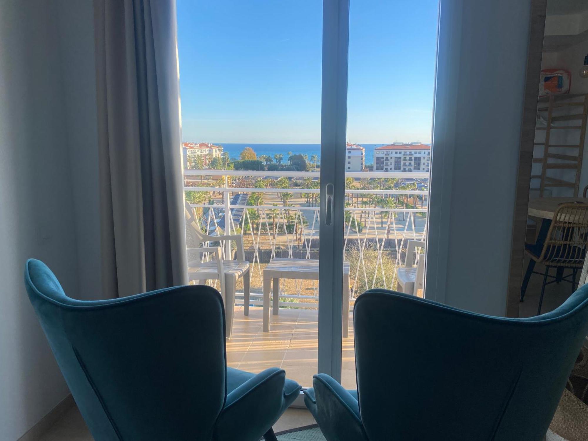 Aparthotel Bamblue Boutique Pineda de Mar